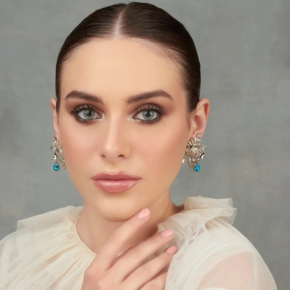 Alfil Stud Earrings
