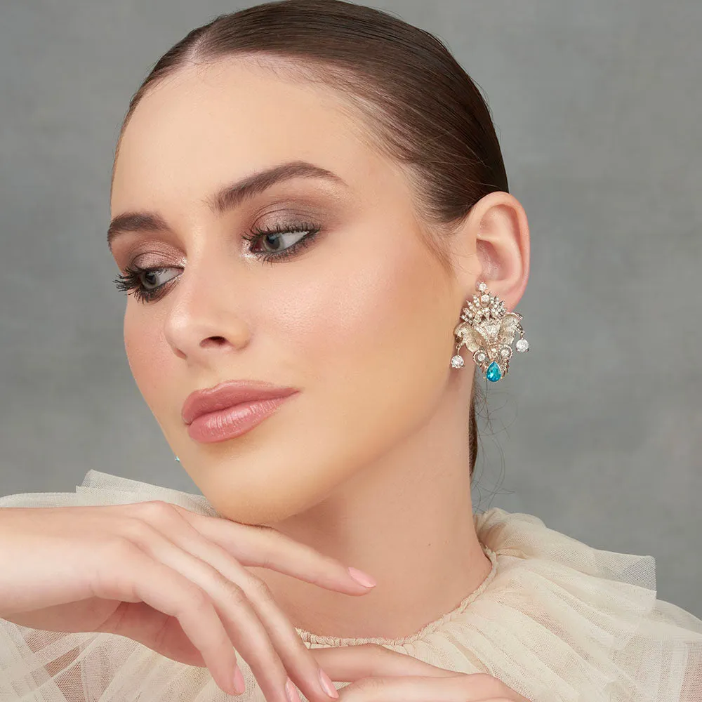 Alfil Stud Earrings