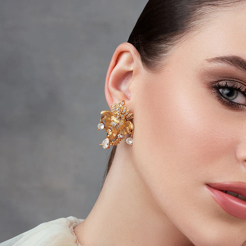 Alfil Stud Earrings