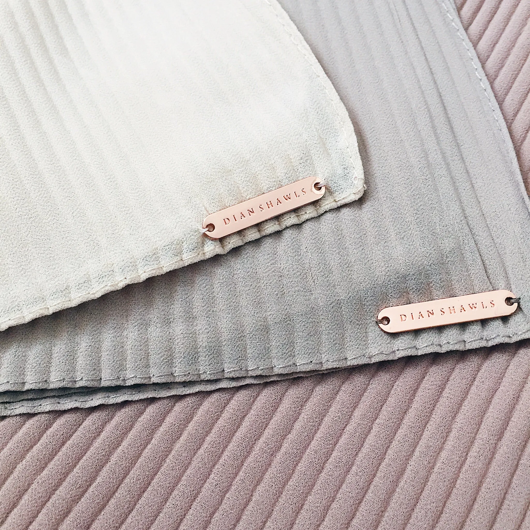 AS/IS - Pleats : Tuscan