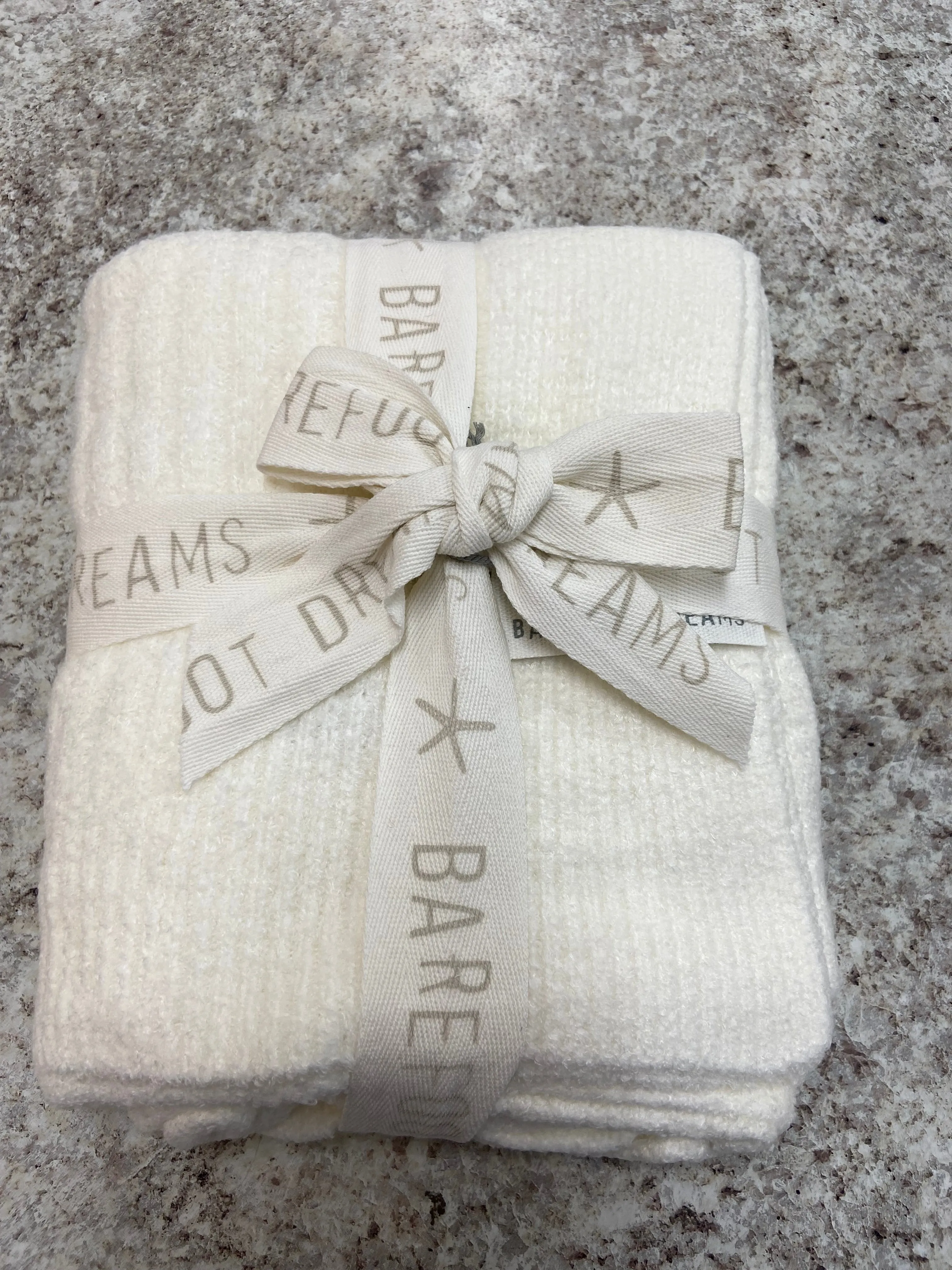 Barefoot Dreams Ribbed Blanket - Pearl