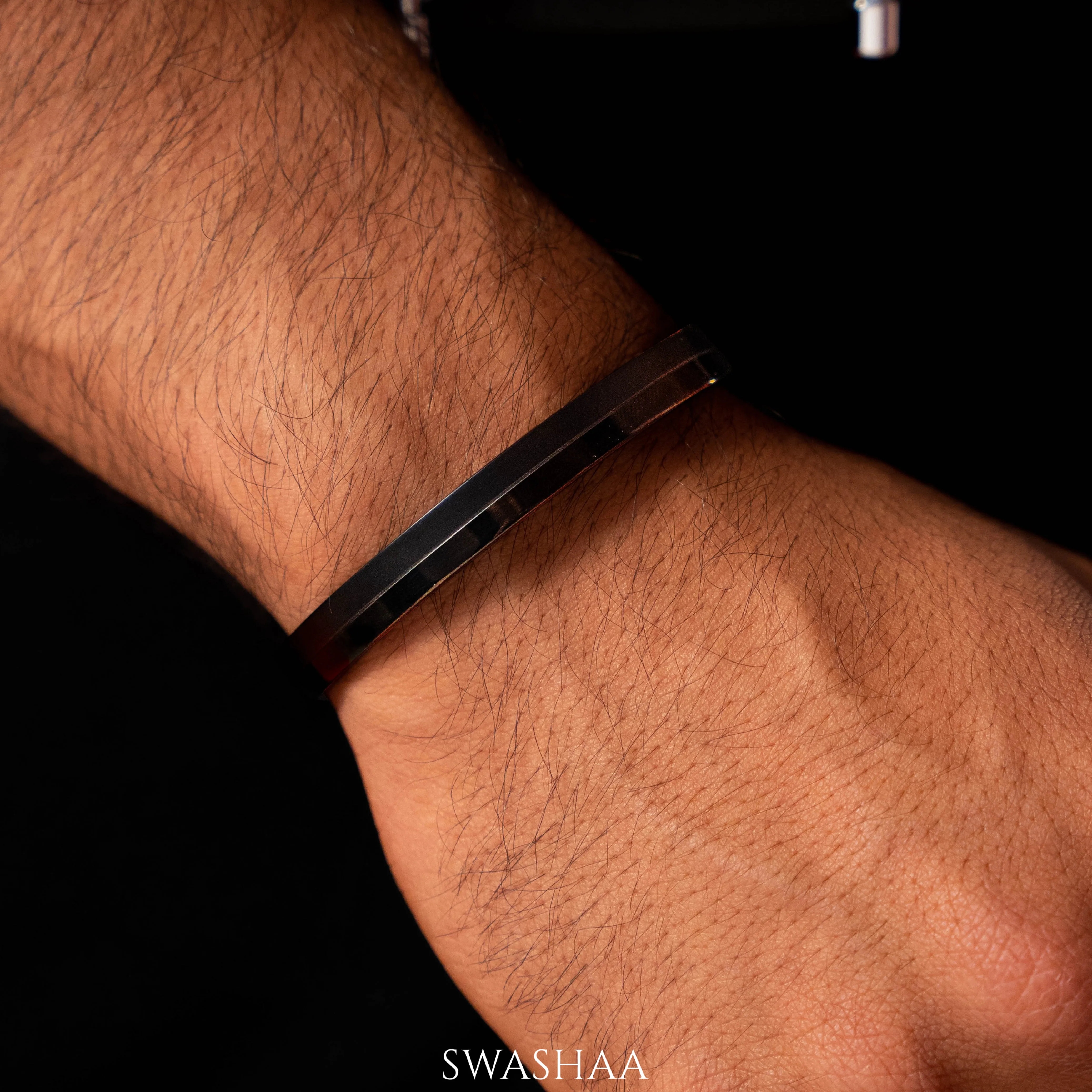 Benjomia Men's Kada