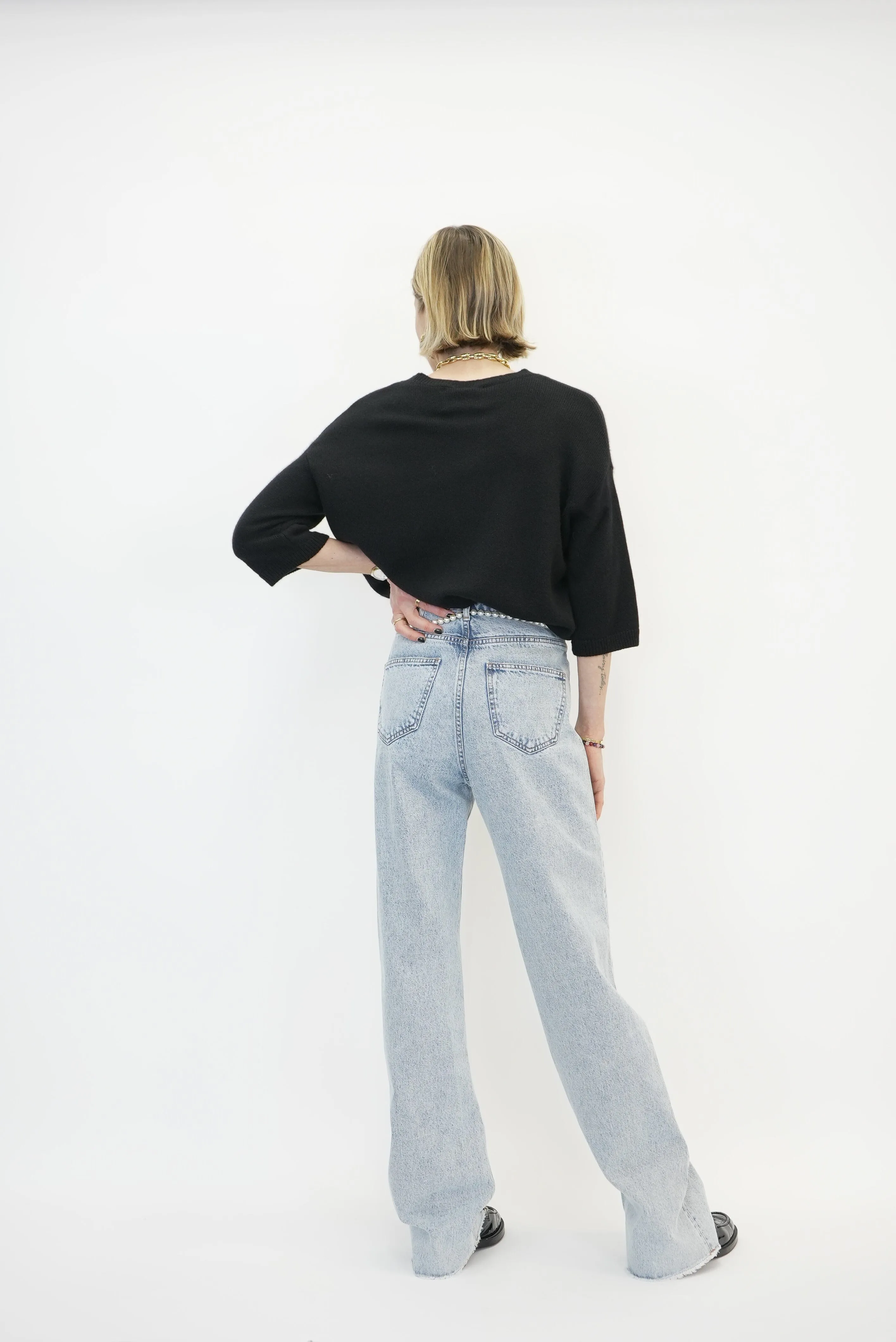 CAMILLE SWEATER IN BLACK