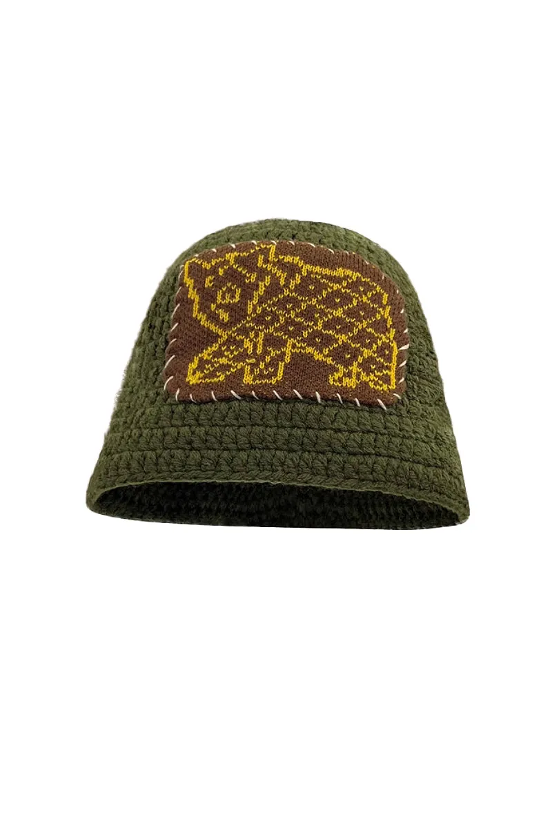 Cozy Knit Colorblock Bucket Hat with Embellished Patch