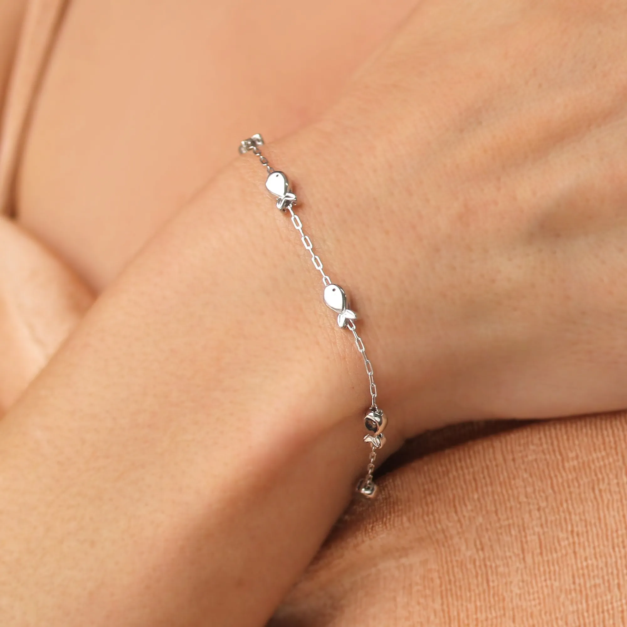 Elegant Puffed Shine Fish Bracelet & Anklet - Customizable Length