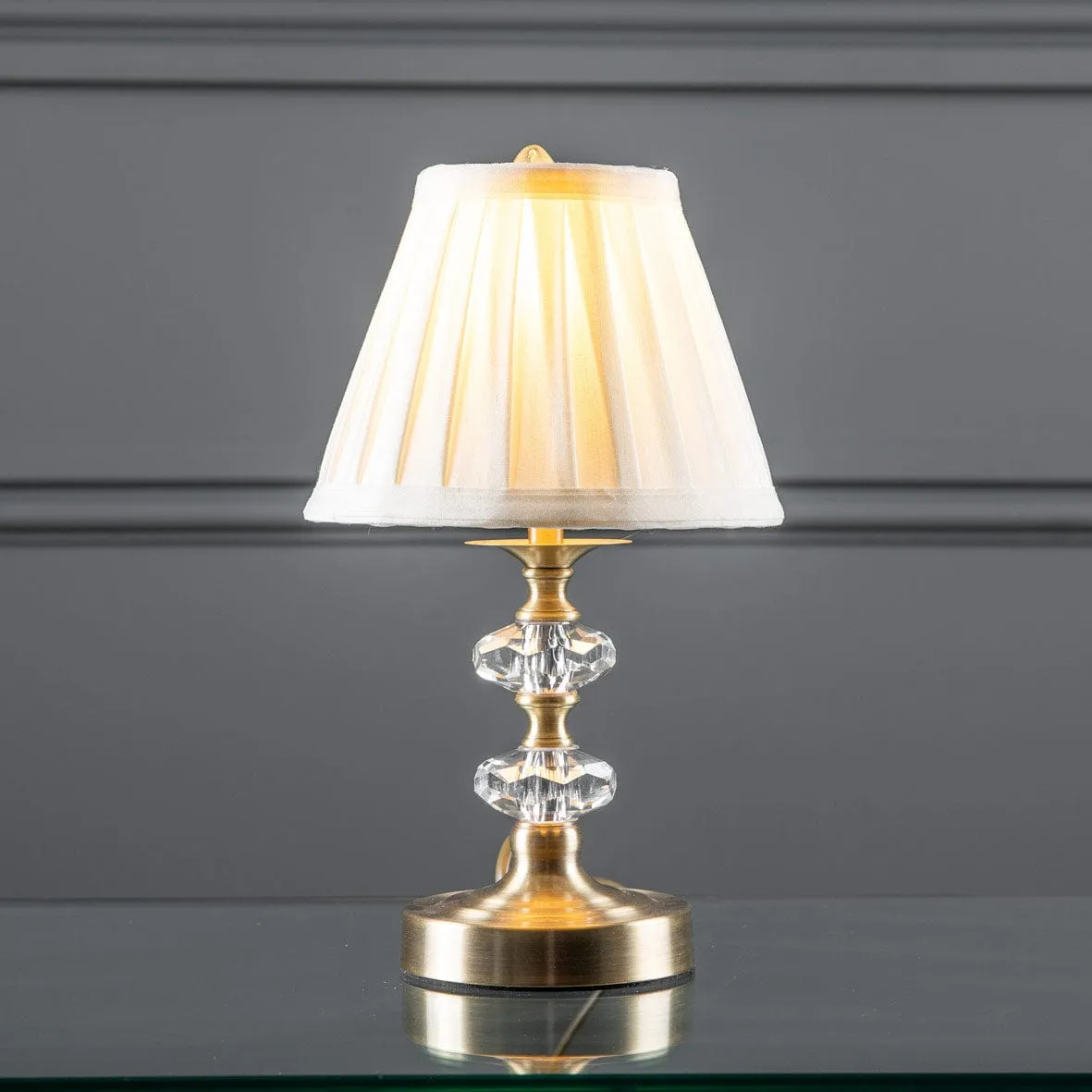 Hermanas Antique Brass Touch Table Lamp