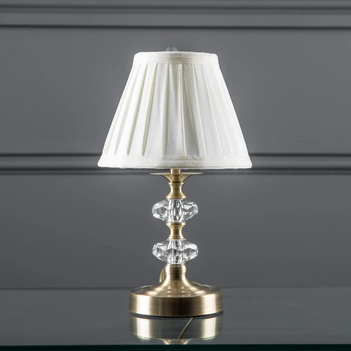 Hermanas Antique Brass Touch Table Lamp