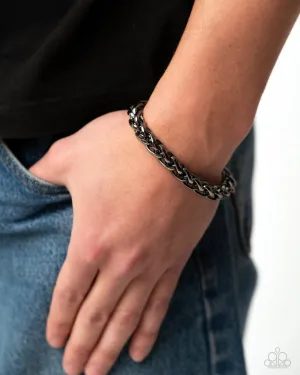 Paparazzi Bracelet ~ Effortlessly Edgy - Black