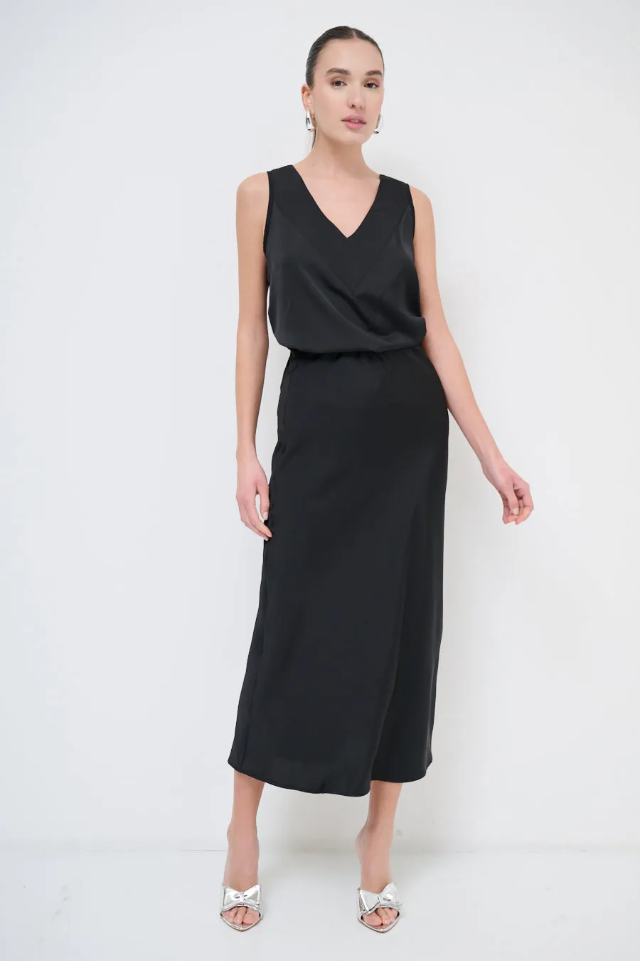 Sleek midi slip skirt wholesale