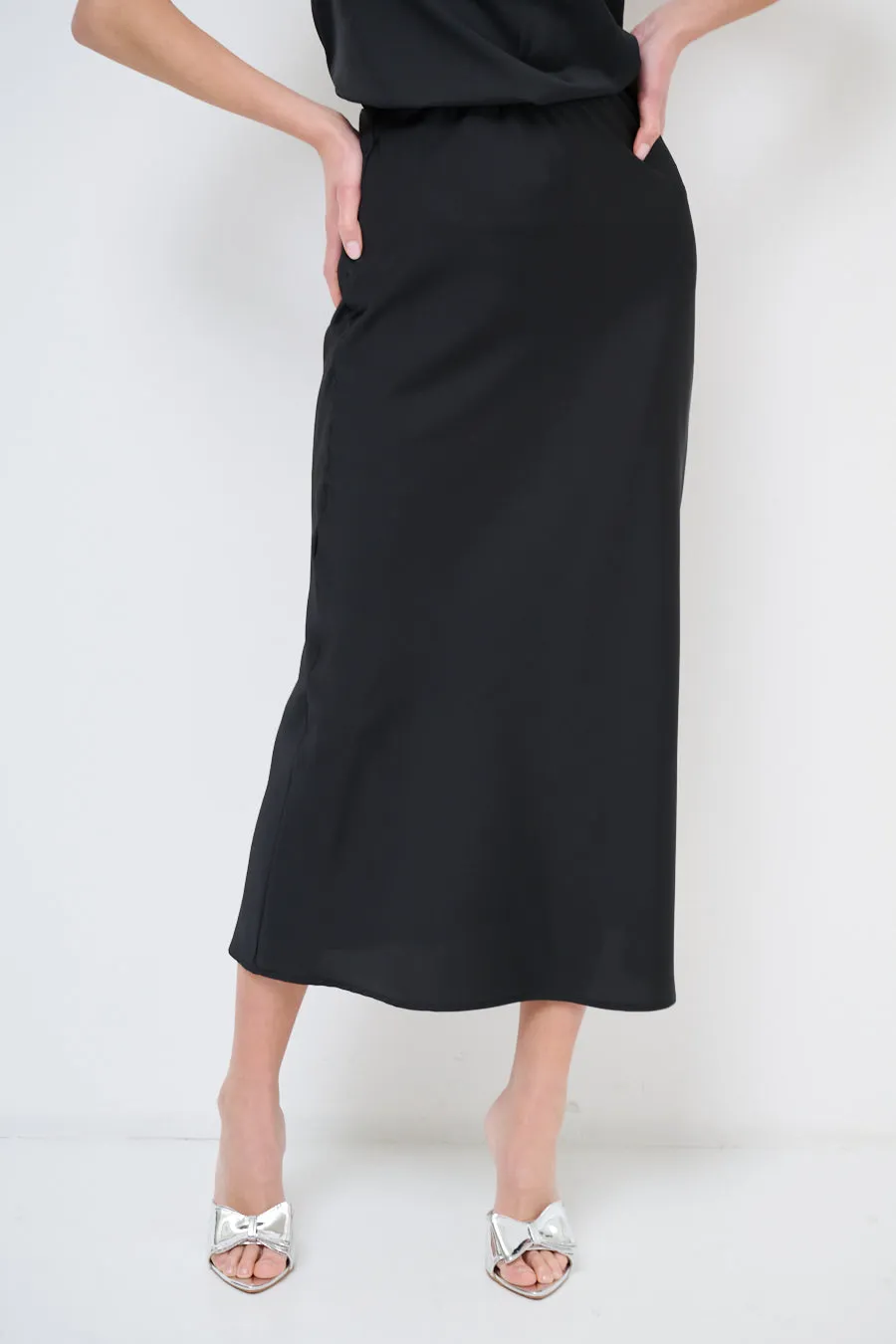 Sleek midi slip skirt wholesale