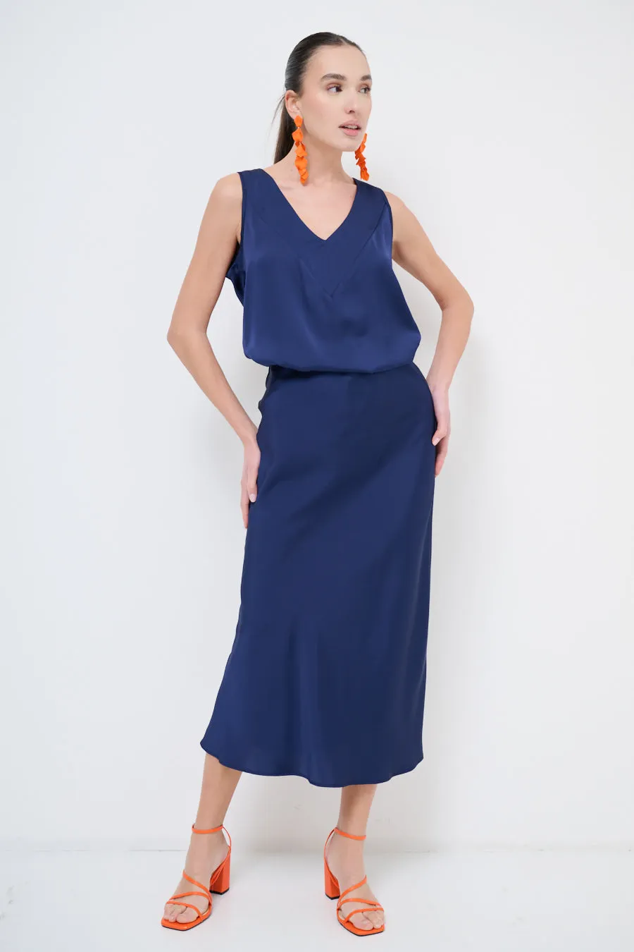 Sleek midi slip skirt wholesale