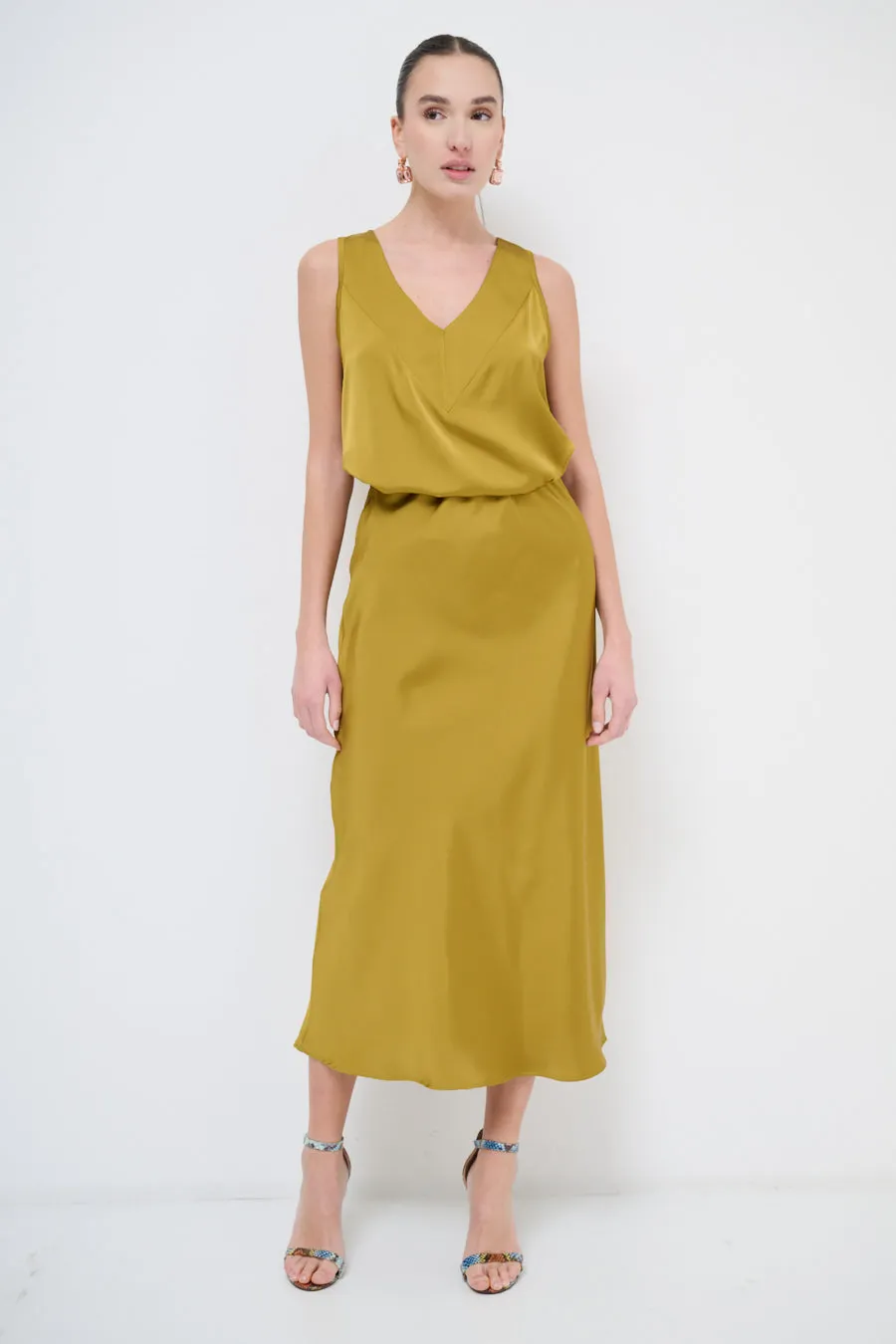 Sleek midi slip skirt wholesale