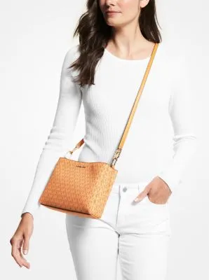 Trisha Medium Logo Crossbody Bag | 55554