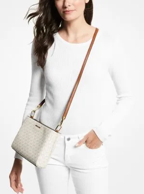 Trisha Medium Logo Crossbody Bag | 55554